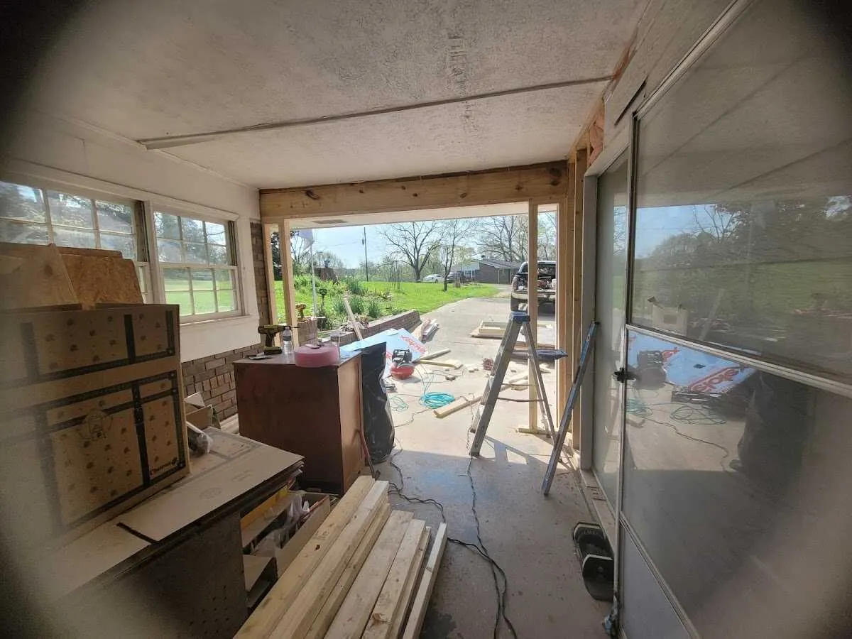 Air movers and dehumidifier for Water Mitigation Services in Roseburg